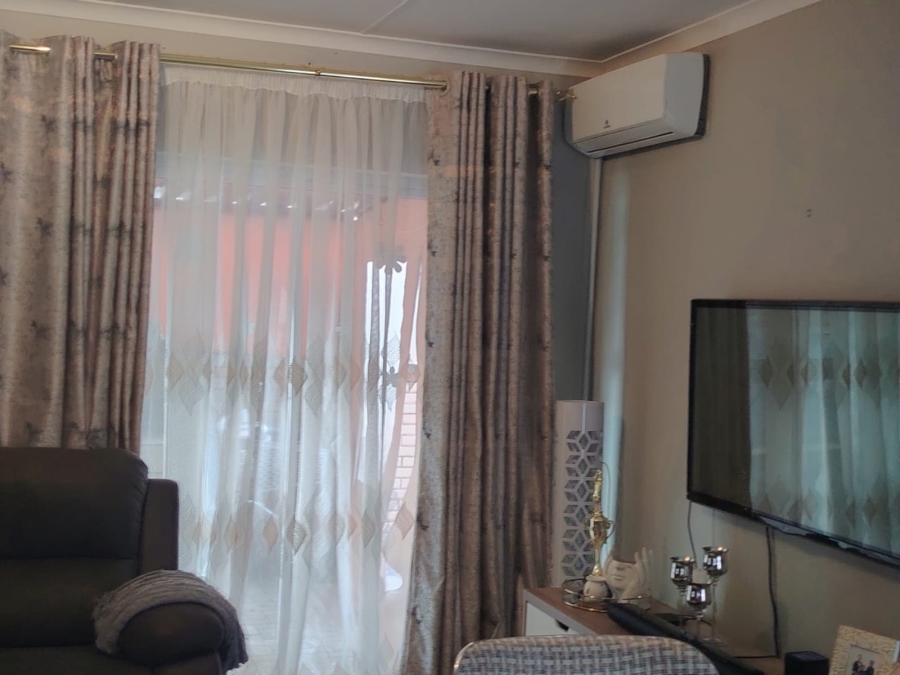 3 Bedroom Property for Sale in Waterkloof North West